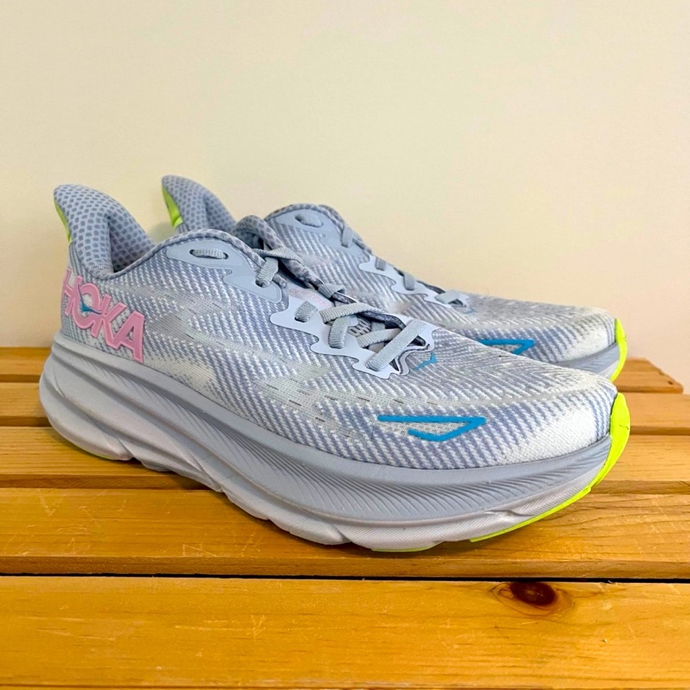 Hoka Clifton 9